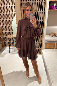 SHORT CHIFFON DRESS WITH BOW TIE "VALENTINA" CHOCOLATE