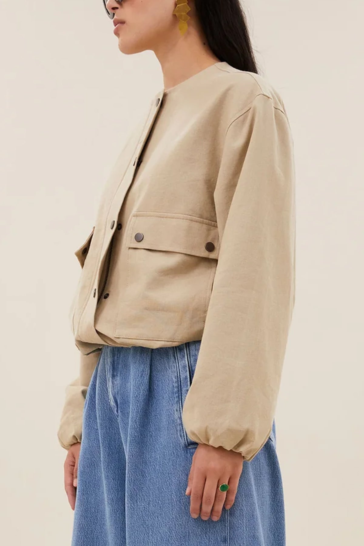 CANVAS BOMBER JACKET DARK SAND
