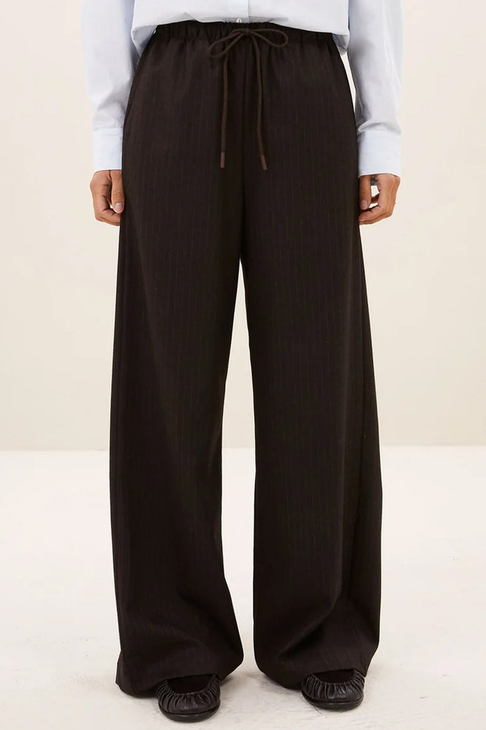 WIDE LEG HIGH WAIST PINSTRIPE PANTS BROWN