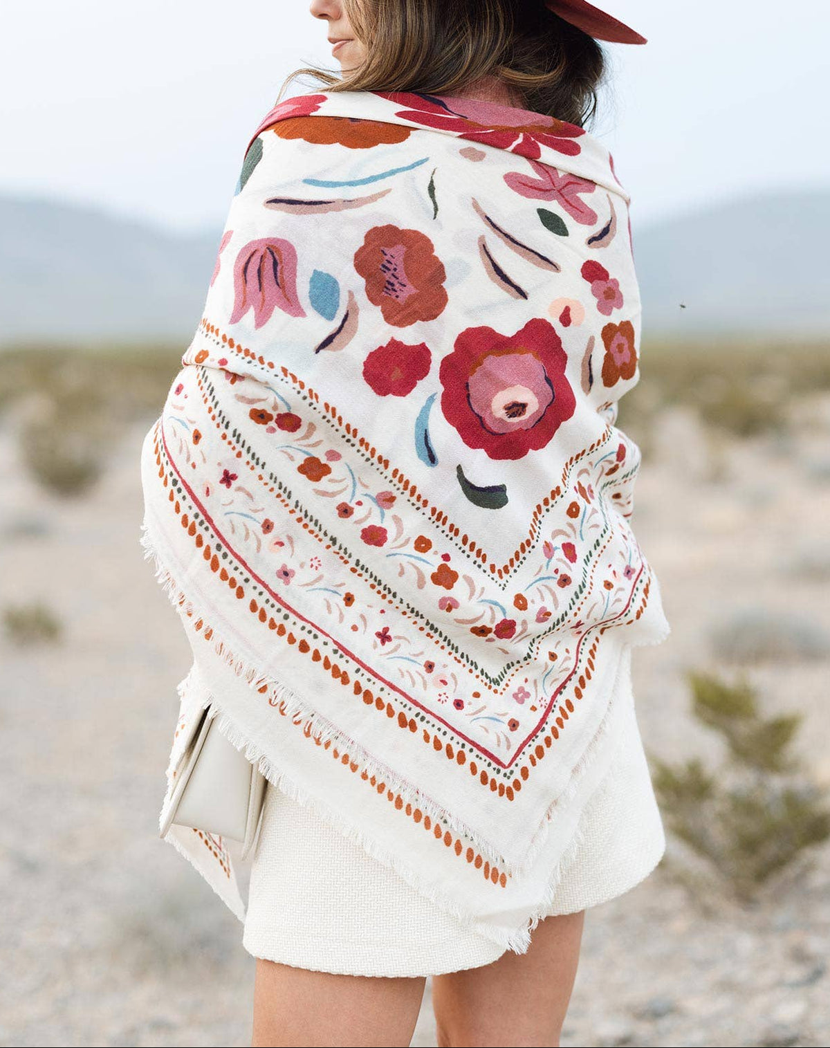 WOOL SILK SCARF "WINTERBLOOM" CREME