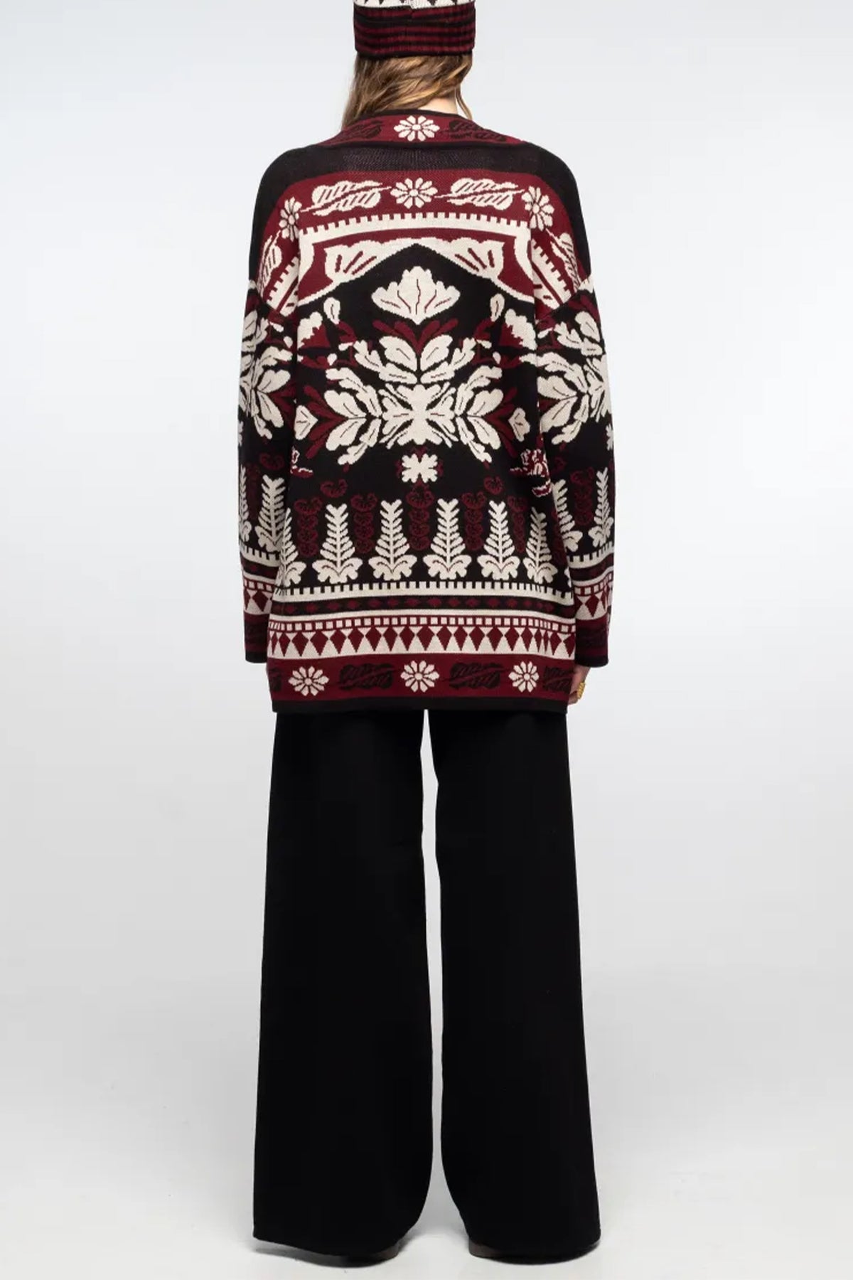 INTARSIA KNIT CARDIGAN BLACK/BORDEAUX/ECRU