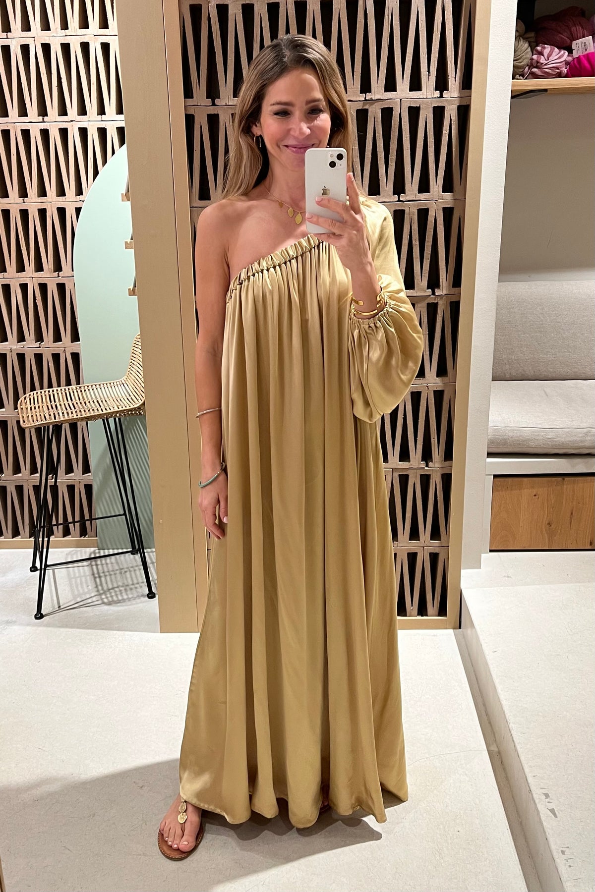 OVERSIZED SATIN ONE-SHOULDER DRESS "SILKY" GOLD