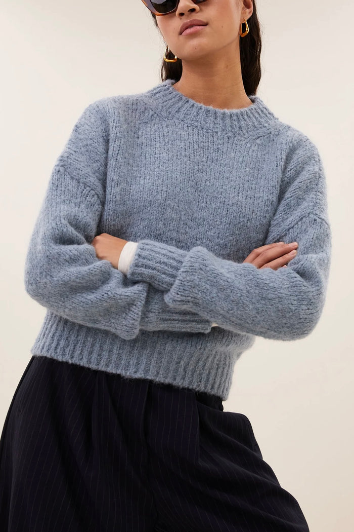 ALPACA BULKY KNIT PULLOVER "SONNY" CLOUD BLUE