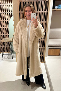 FAKE FUR OVERSIZED COAT „MAX“