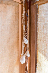 HANDMADE TASSLE "BIG SHELL" NATURAL/WHITE
