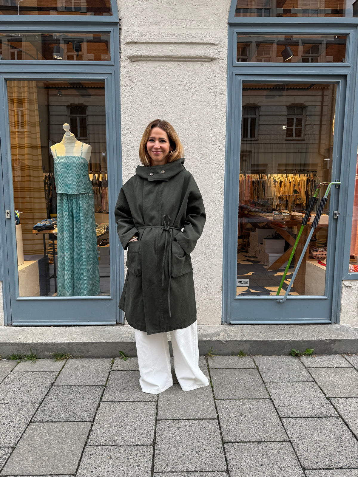 VERY OVERSIZED HOODED PARKA KHAKI