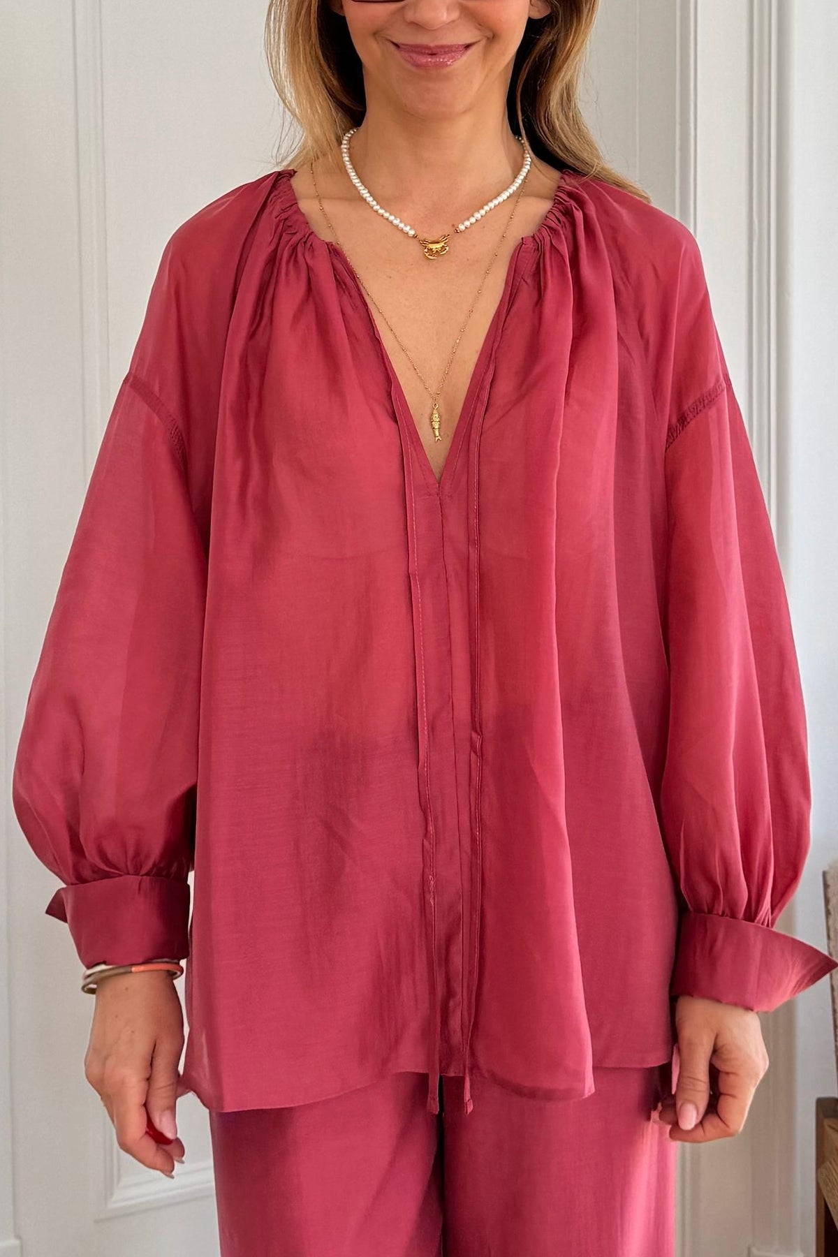 OVERSIZED TRANSPARENT BLOUSE "SILKSTONE" ROSEWINE