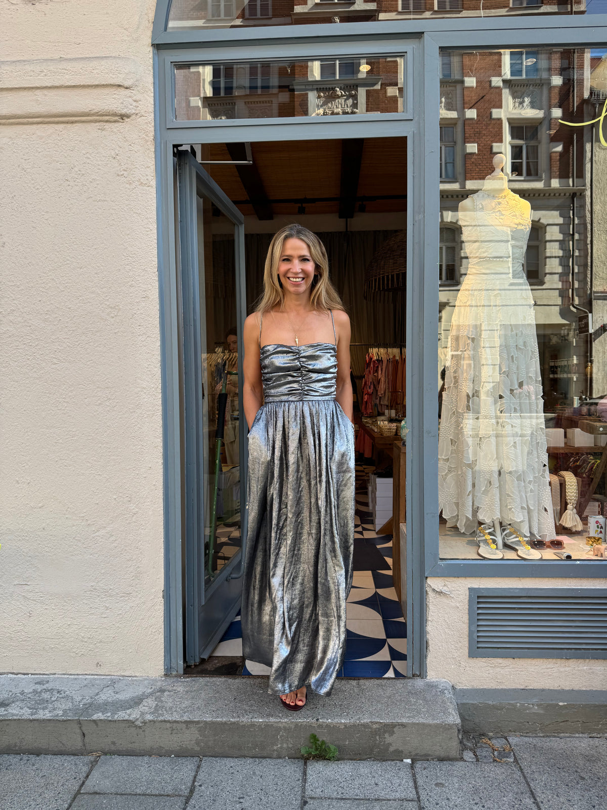 BACKLESS MIDI DRESS LIQUID SILVER