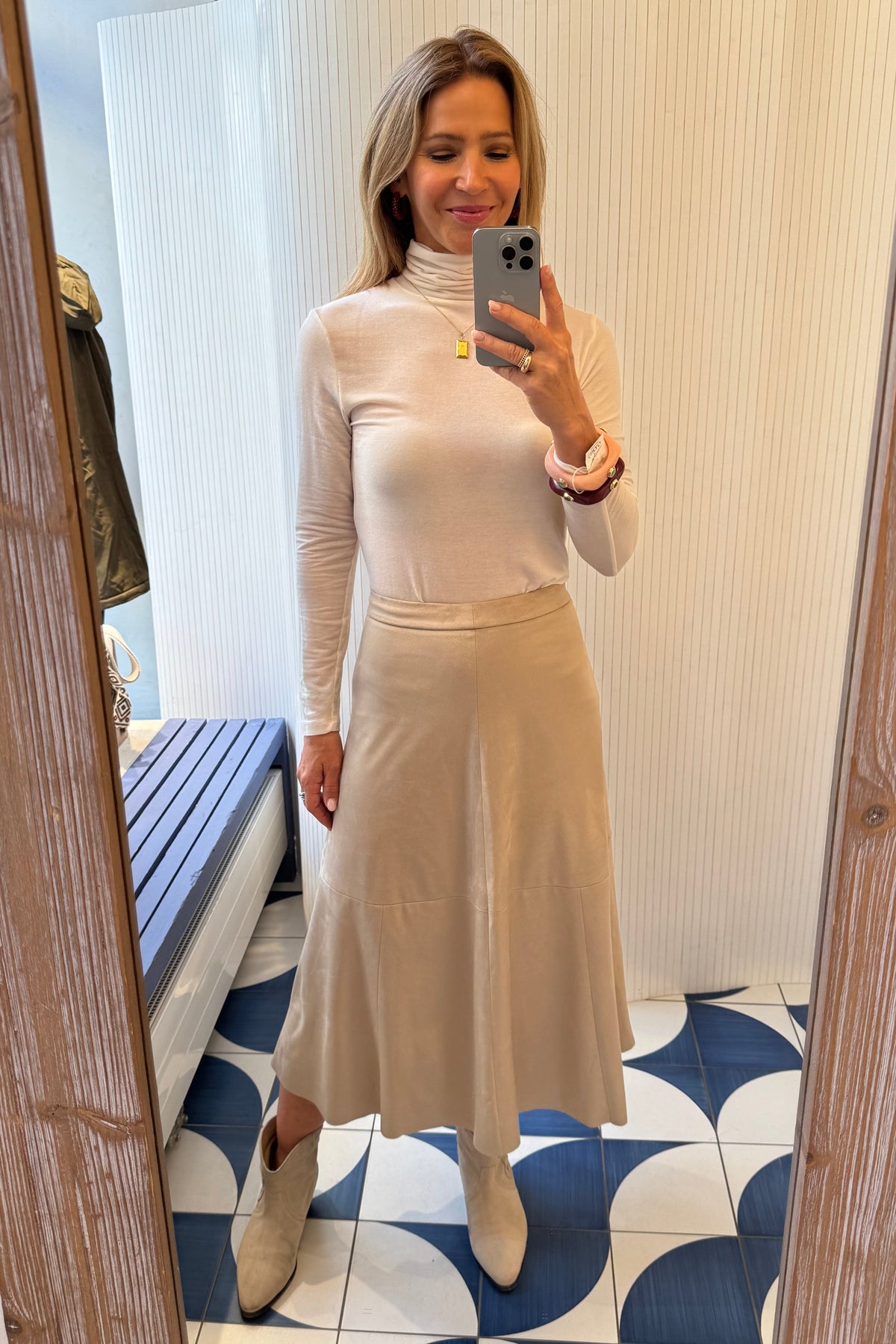 VEGAN SUEDE SKIRT BEIGE