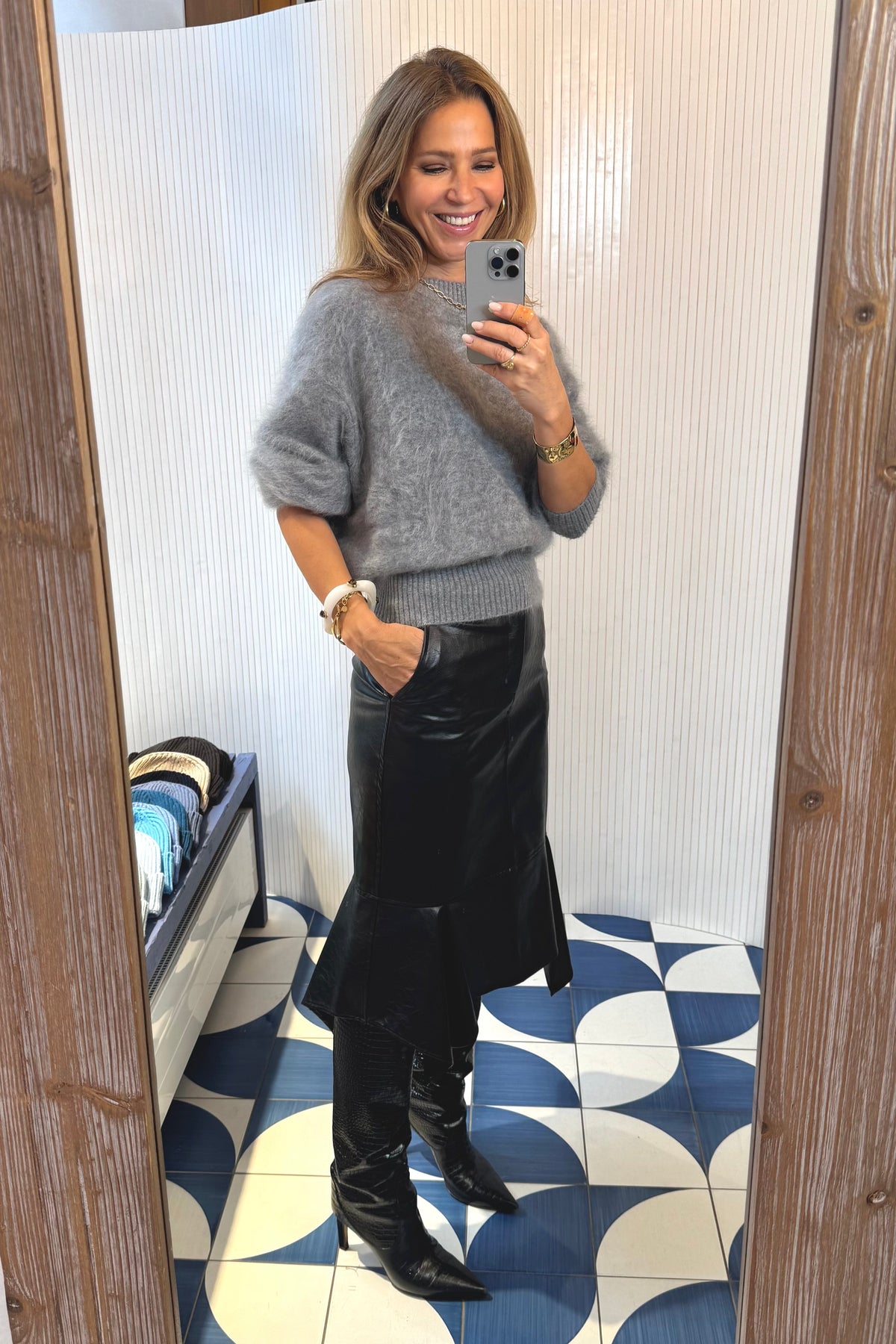 OVERSIZED BRUSHED CASHMERE PULLOVER LIGHT GREY