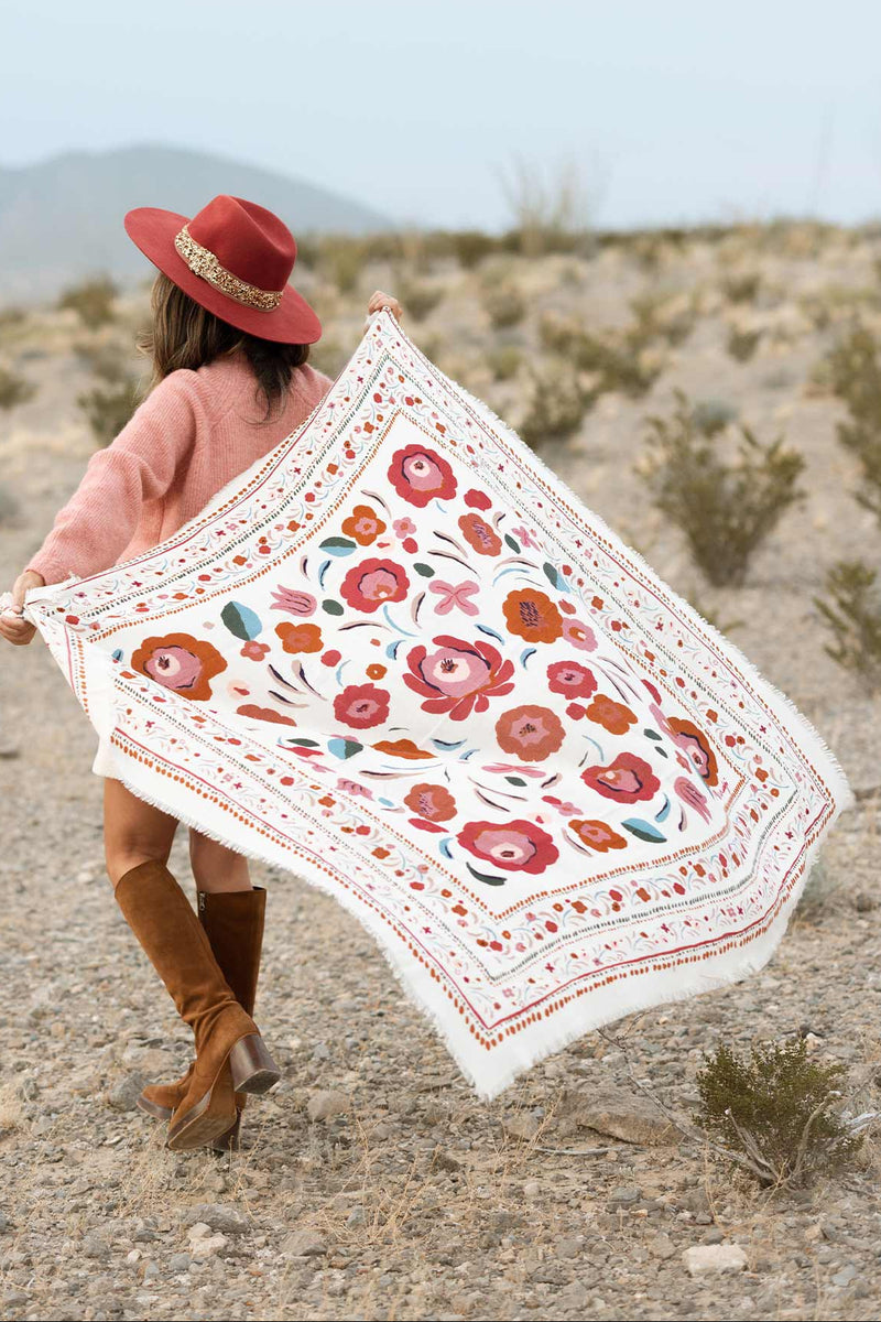 WOOL SILK SCARF "WINTERBLOOM" CREME