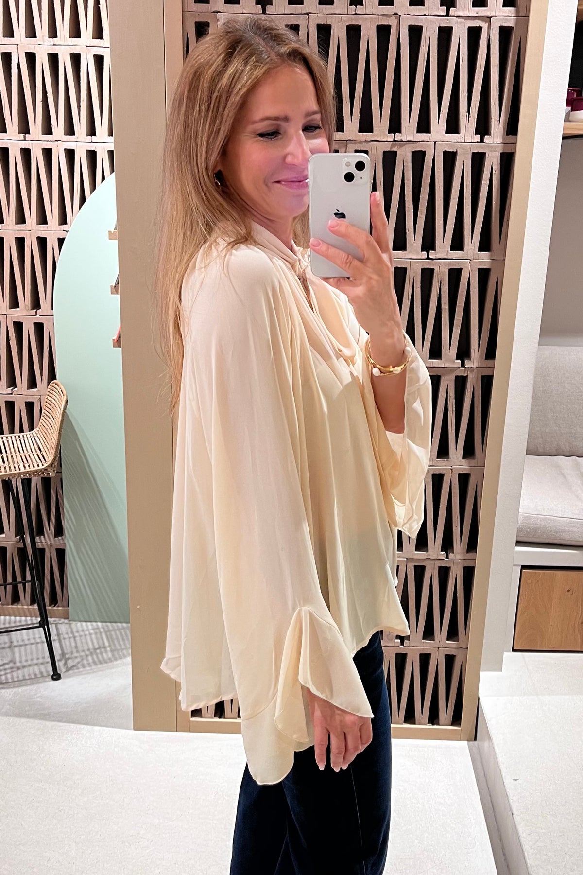 BOW TIE CHIFFON BLOUSE VANILLA