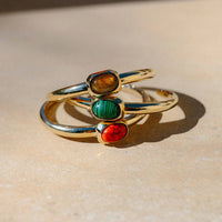 BANGLE WITH RED HOWLITH STONE