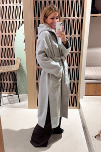 HOODED OVERSIZED COAT WITH BELT GREY