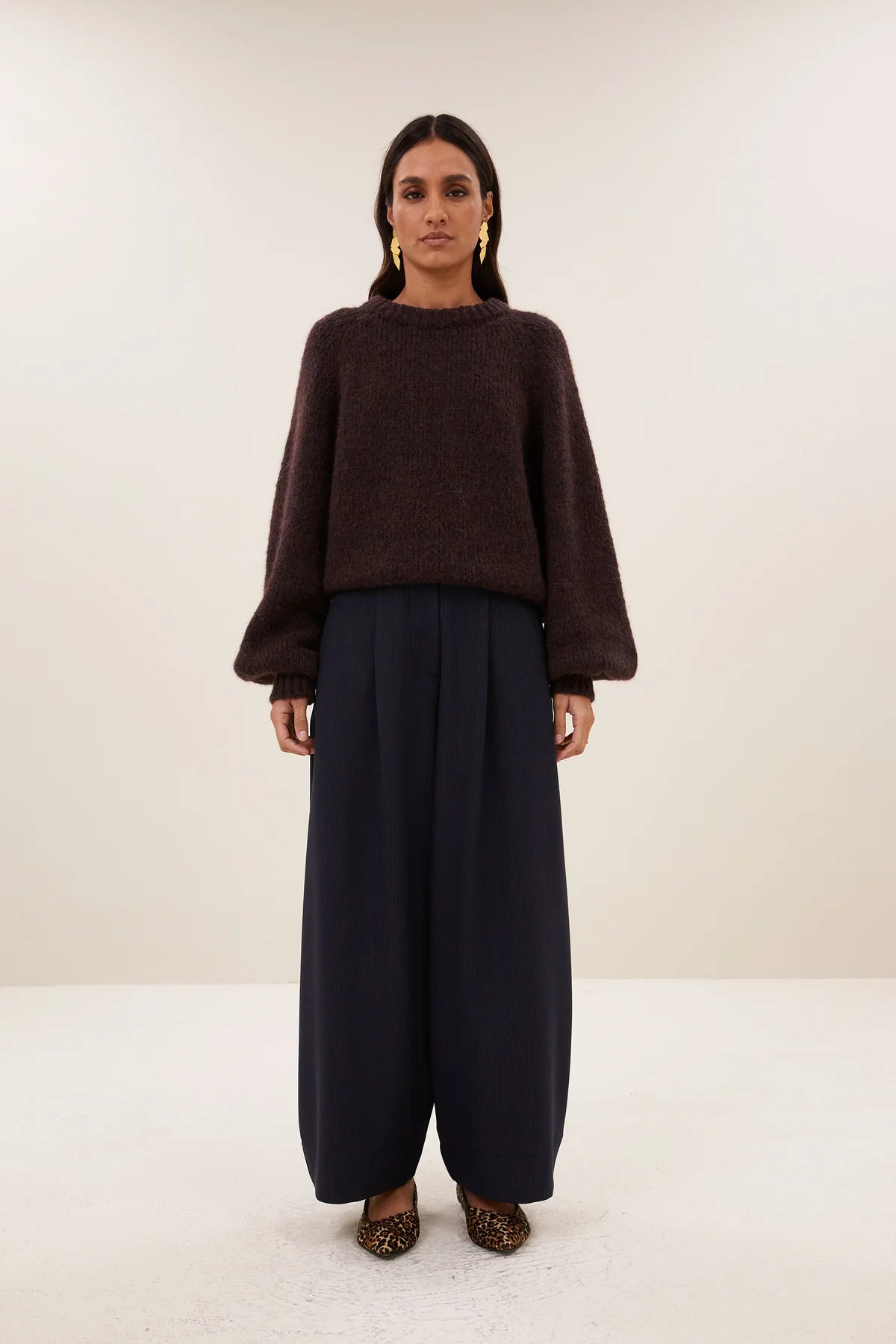 OVERSIZED ALPACA PULLOVER CHOCOLATE BROWN