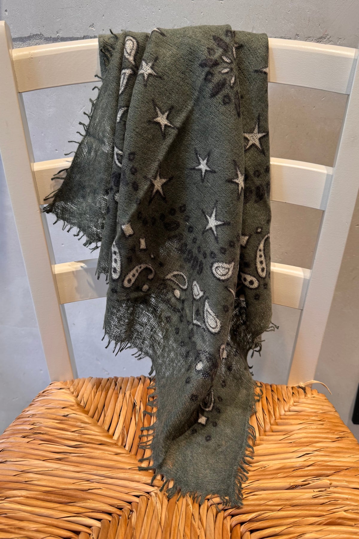SMALL CASHMERE SCARF „BANDANA“