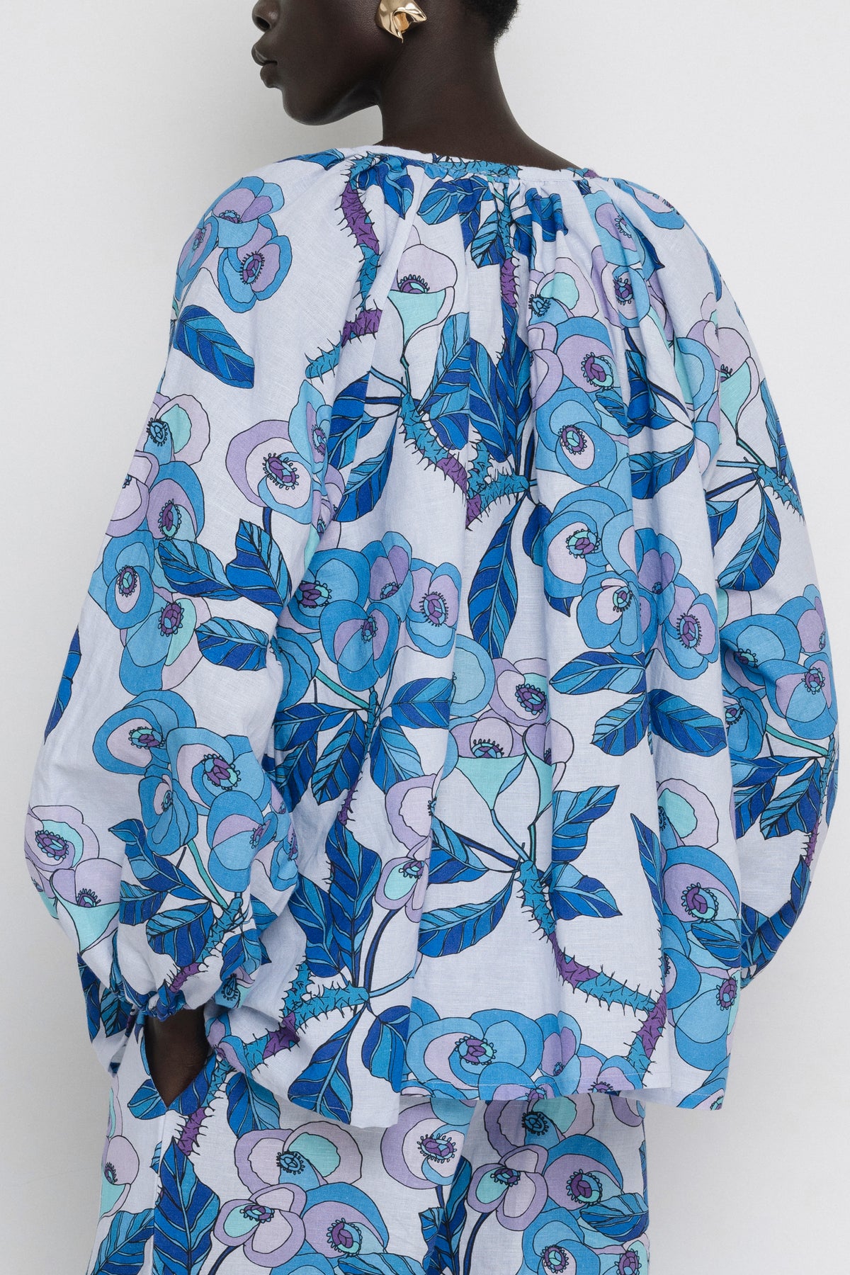 LINEN/COTTON BLOUSE "ALA" MULTI BLUE *PRE ORDER*