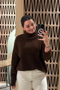 OVERSIZED SUPERSOFT KNIT PULLOVER BROWN