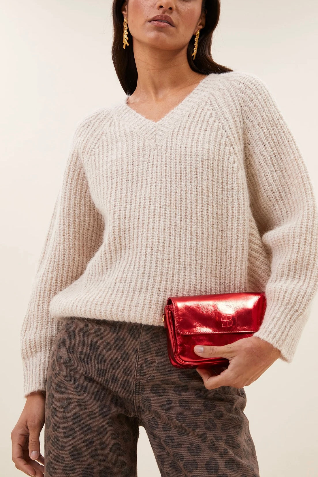 OVERSIZED V-NECK PULLOVER "LUNE" CHALK