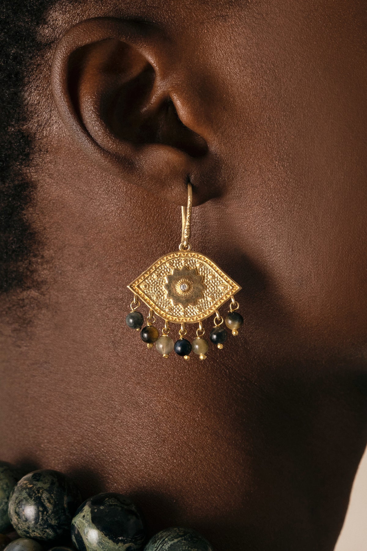EARRINGS "EYE PAISLEY" GOLD/CATS EYE