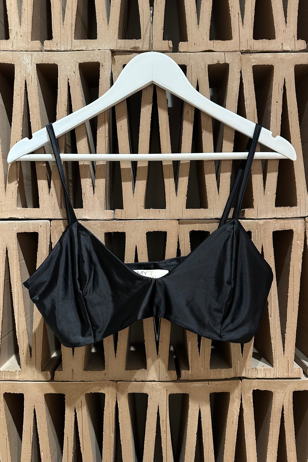 SLEEVELESS BOW TIE CHIFFON BLOUSE BLACK