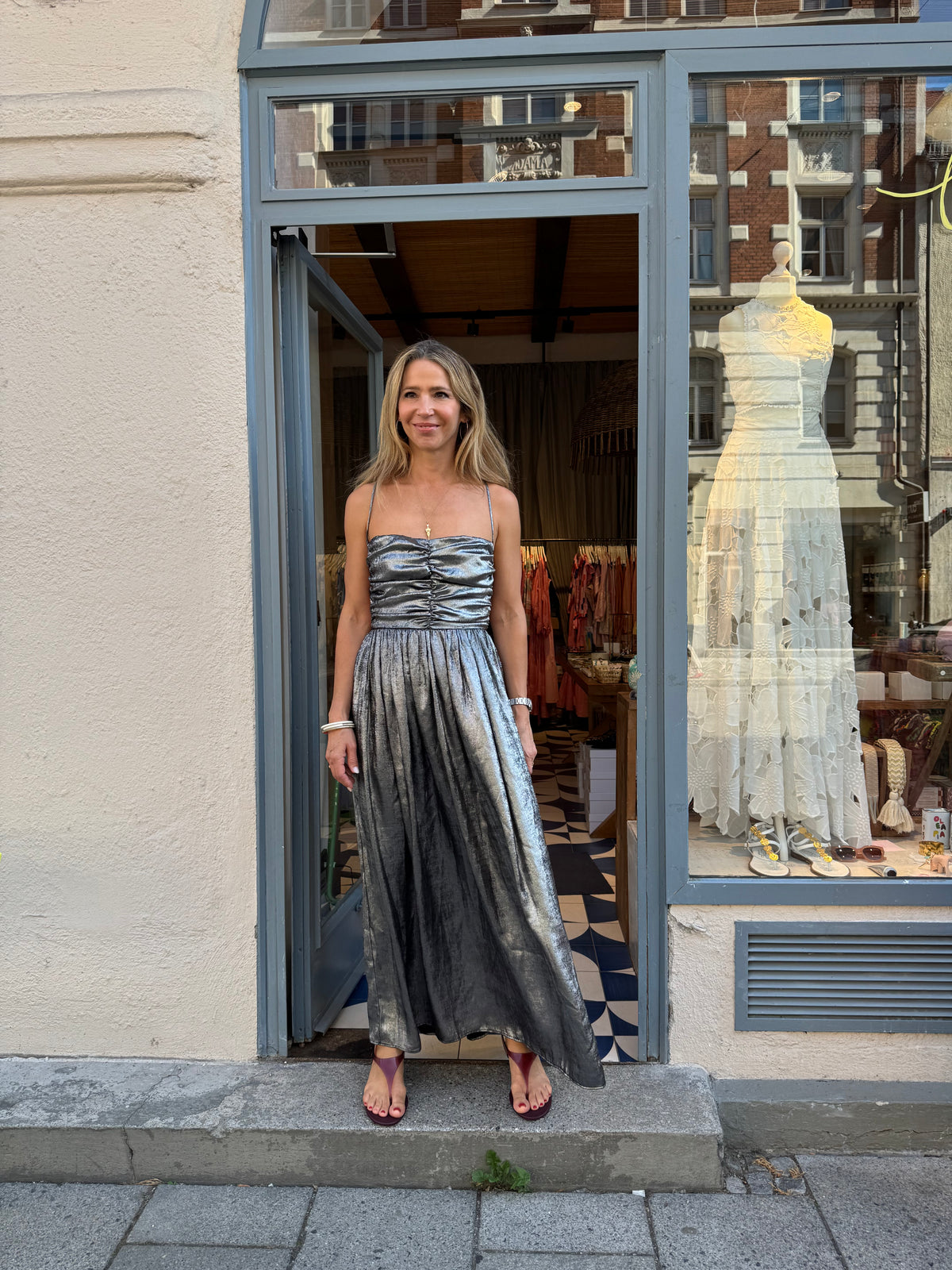 BACKLESS MIDI DRESS LIQUID SILVER