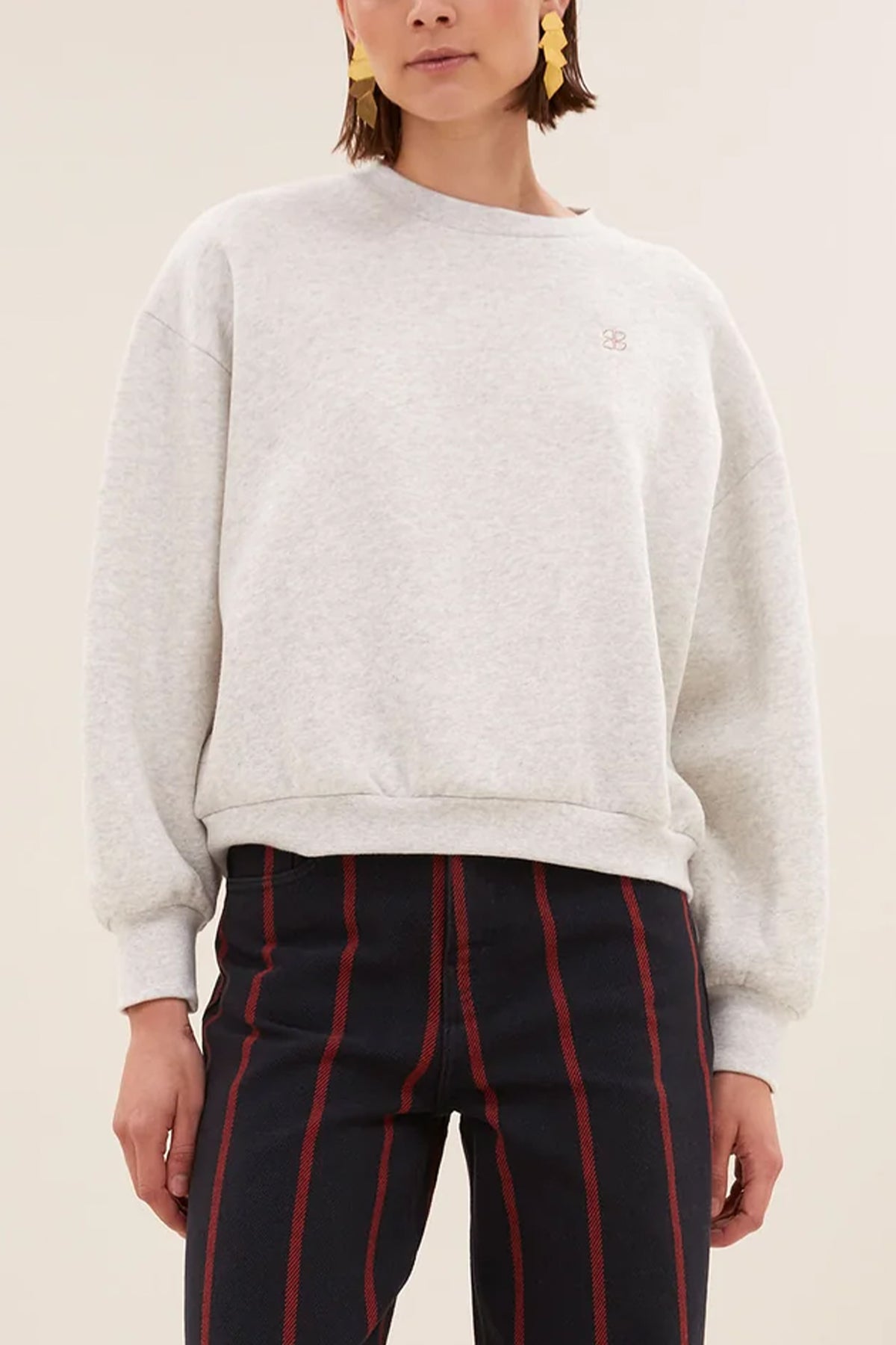 OVERSIZED COTTON SWEATER "DO A LITTLE DANCE" LIGHT GREY