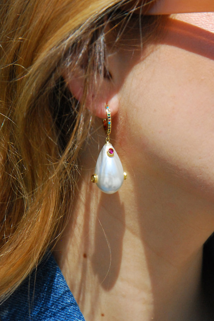 PEARL DROP EARRINGS "DIONE” MULTICOLOR