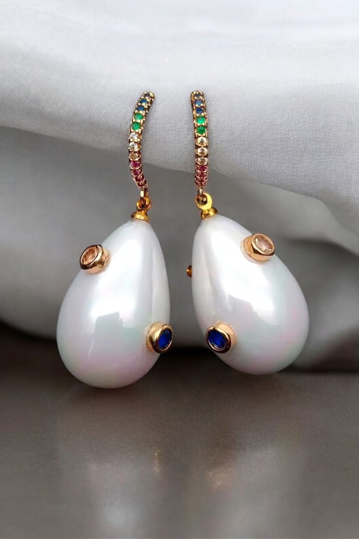 PEARL DROP EARRINGS "DIONE” MULTICOLOR