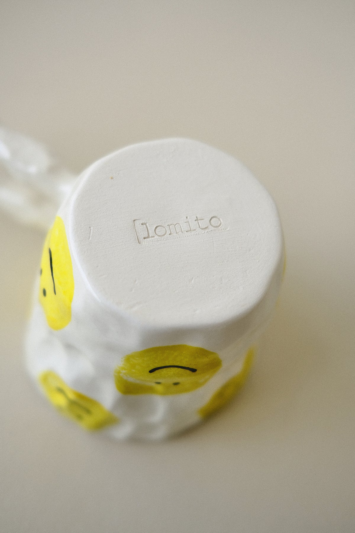 MUG "SMILEY" WHITE/YELLOW