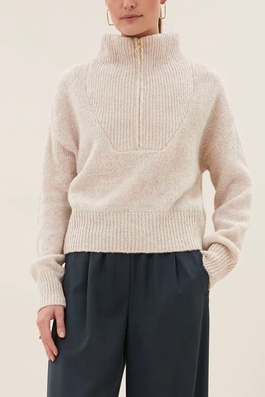 OVERSIZED PULLOVER WITH ZIPPER CHALK
