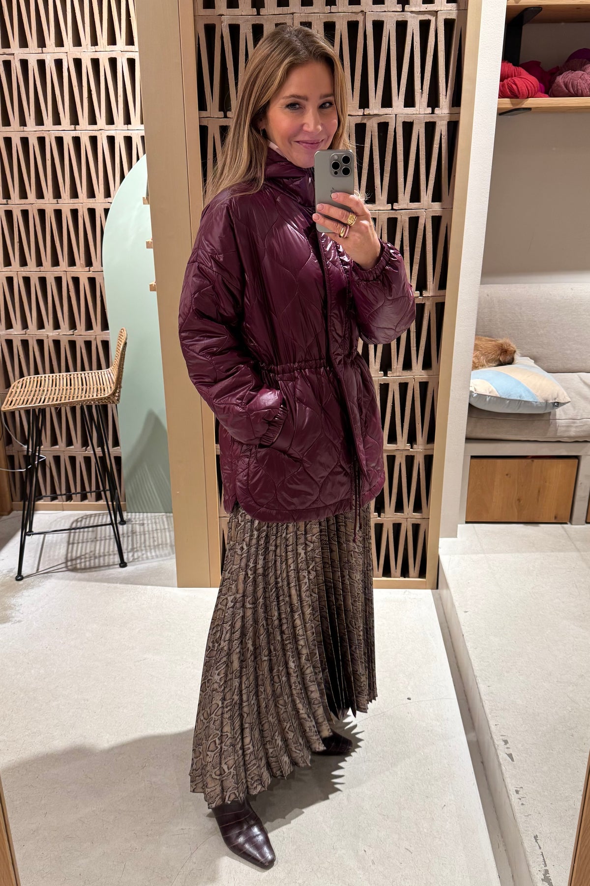 OVERSIZED LIGHT PUFFER JACKET BORDEAUX