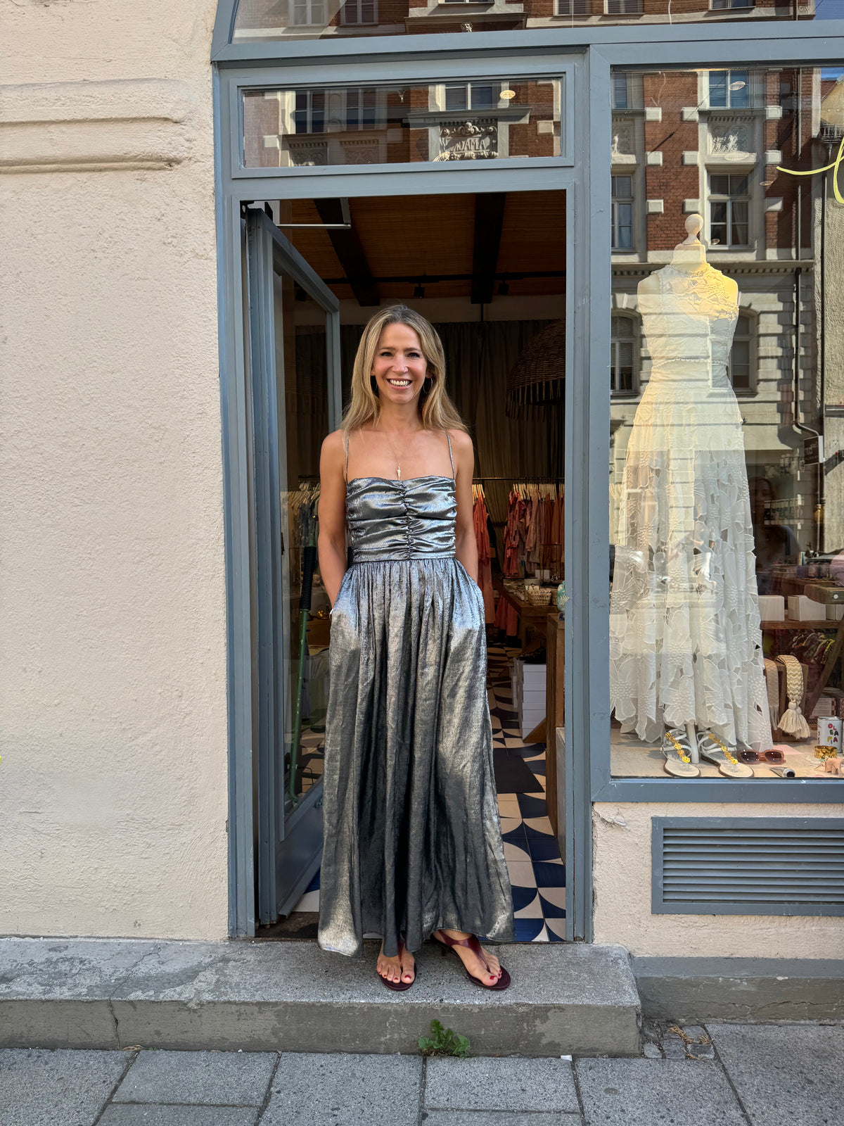BACKLESS MIDI DRESS LIQUID SILVER
