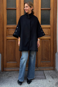 OVERSIZED WOOL CAPE JACKET BLACK