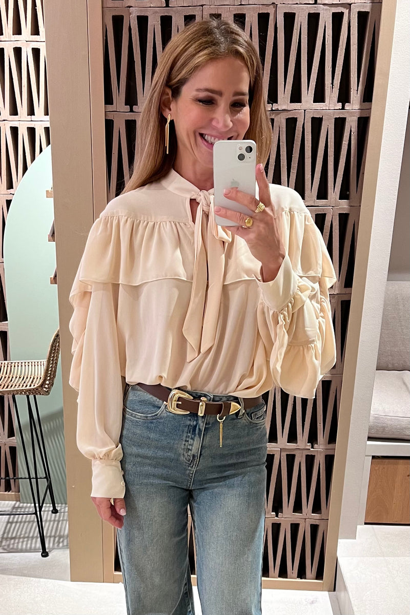 CHIFFON BLOUSE WITH VOLANTS VANILLA