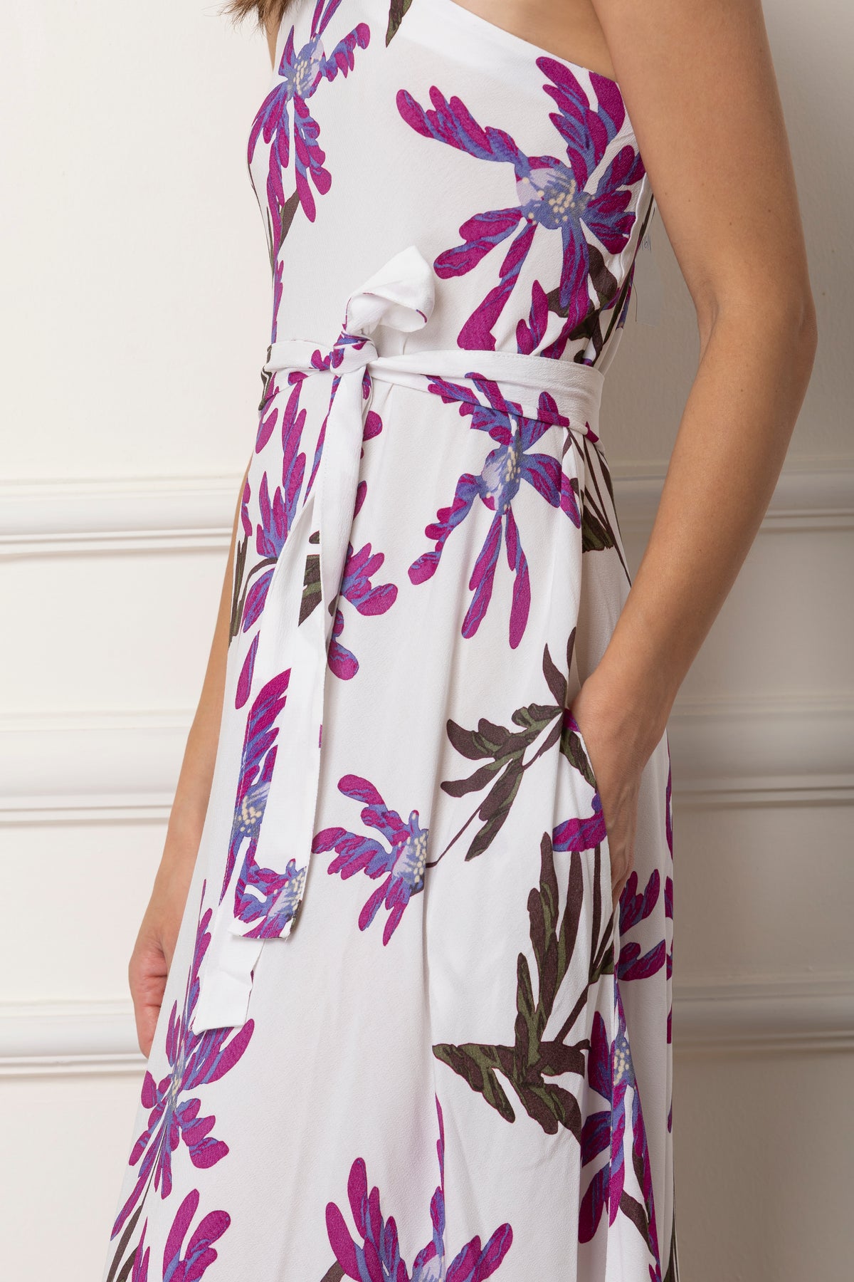 LONG ONE-SHOULDER VISCOSE DRESS "DIANE" WHITE/PURPLE