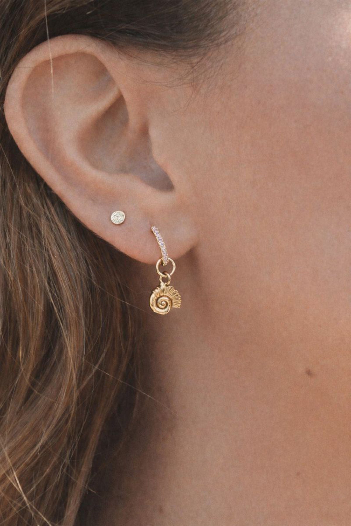 SINGLE HOOP "GUCIA" GOLD