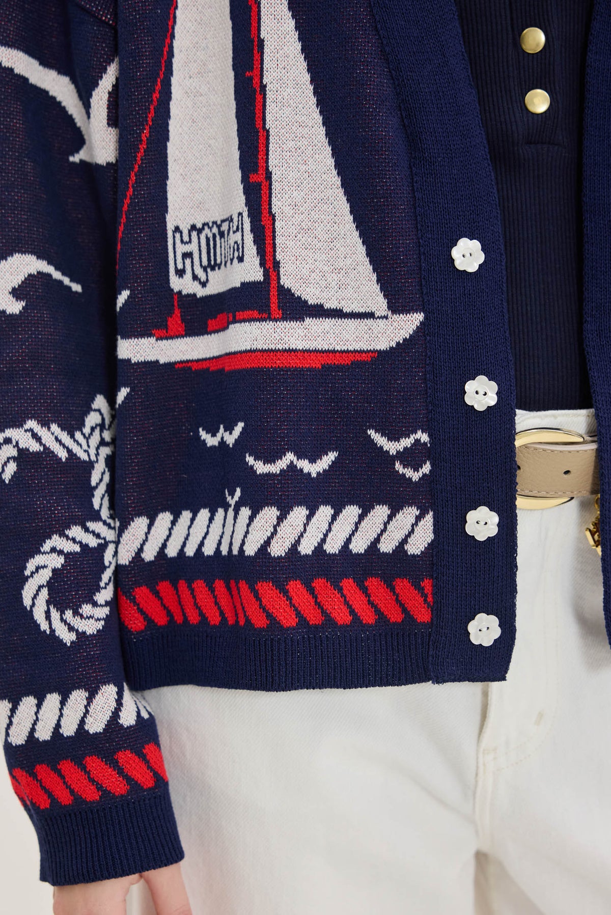 OVERSIZED JAQUARD KNIT CARDIGAN „VARKIZA“