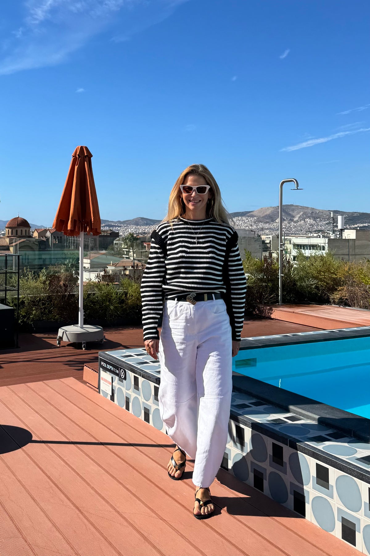 CROPPED KNIT PULLOVER "STRIPES" BLACK/WHITE