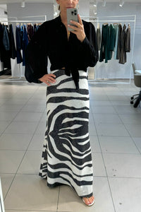 LONG SKIRT WITH SEQUINS "ZEBRA"