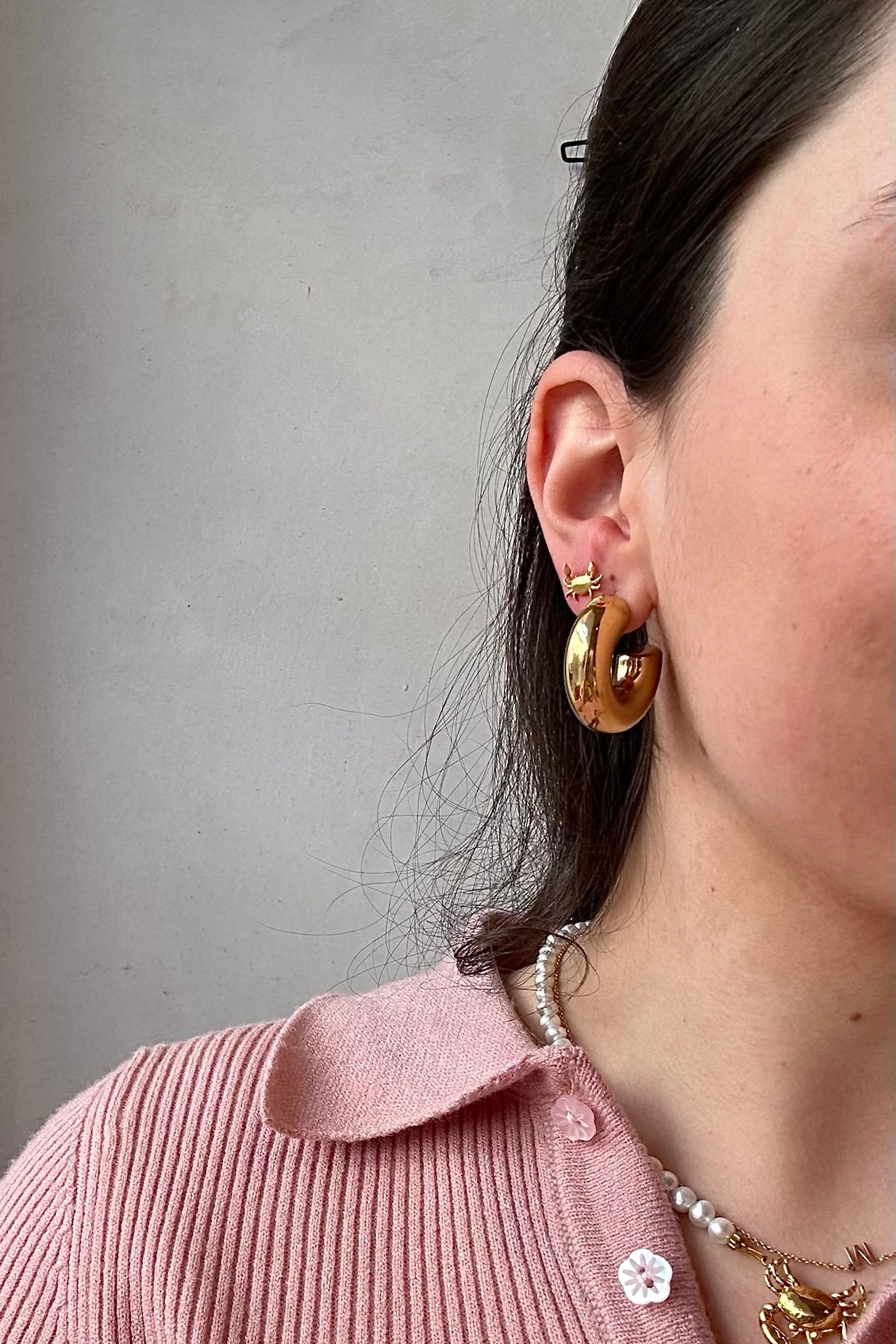 CHUNKY HOOPS "CLASSIC M" GOLD