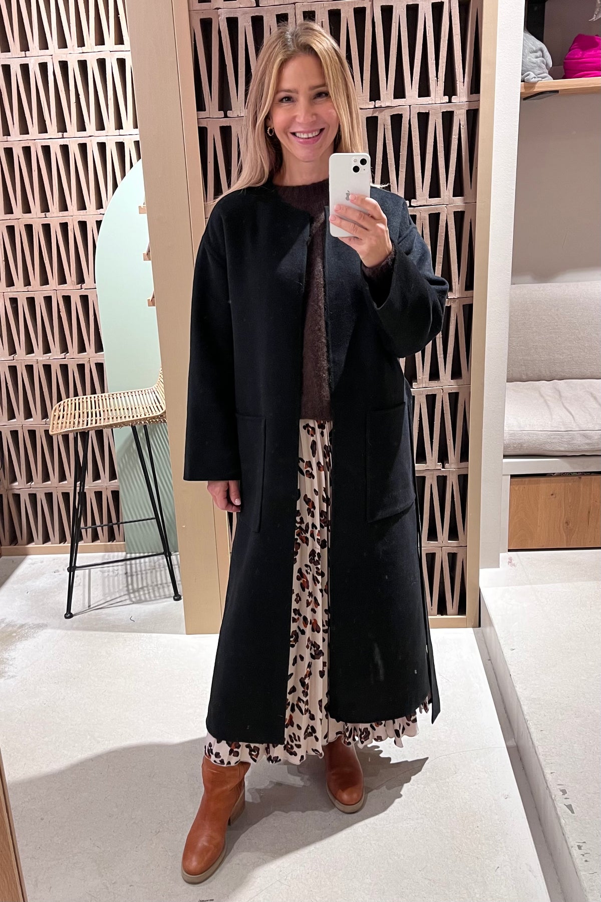 OVERSIZED COAT WITH BELT BLACK