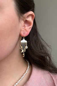EARRINGS "LACRIMA" GOLD/SEA SHELL