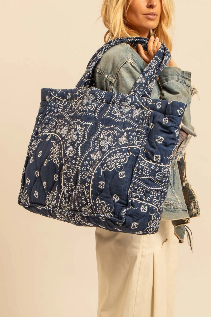 PADDED VISCOSE BAG "BANDANA" BLUE