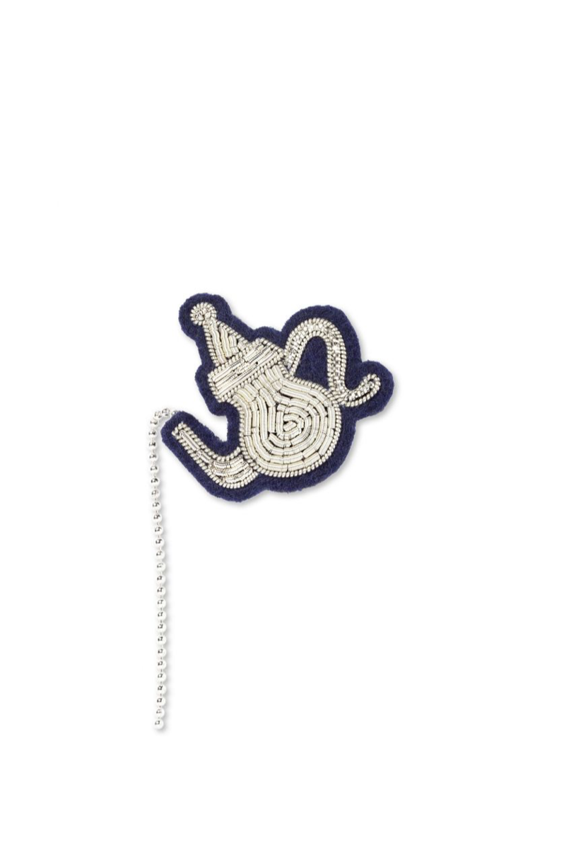 BROOCH "TEAPOT“