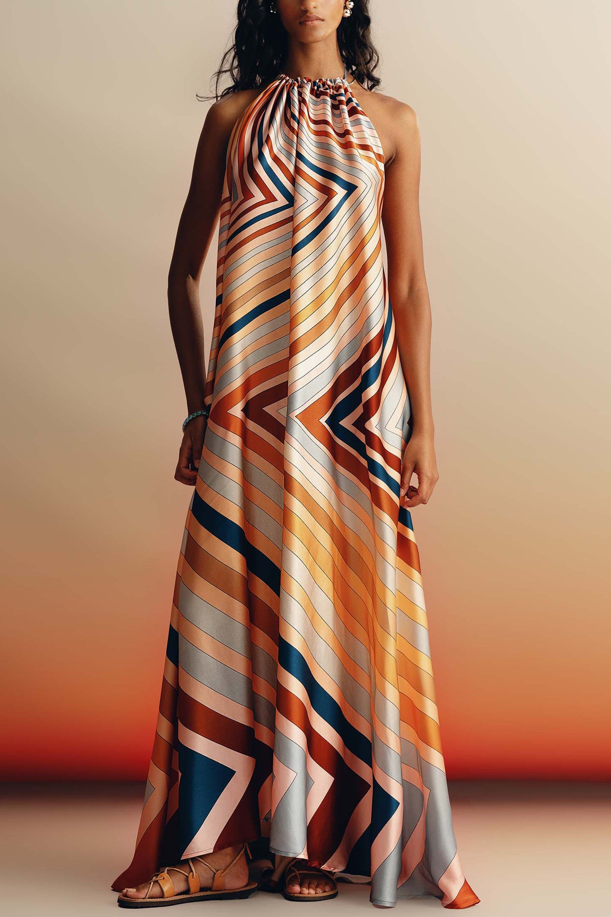 LONG SILKY BACKLESS DRESS "JENNIFER" RAINBOW WHEEL