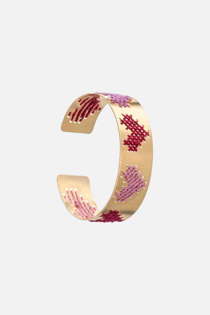 EMBROIDERED BRACELET "HEART" PINK