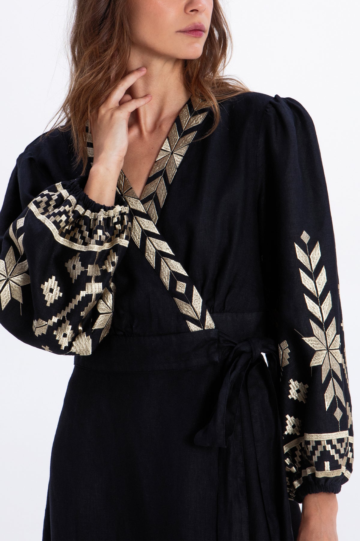 SHORT LINEN WRAP DRESS "IOS" BLACK/GOLD