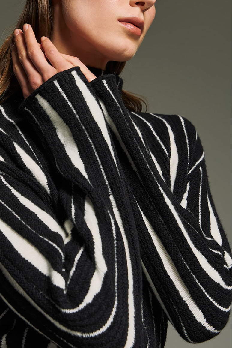 HIGH NECK KNIT PULLOVER "ROMBUS" BLACK