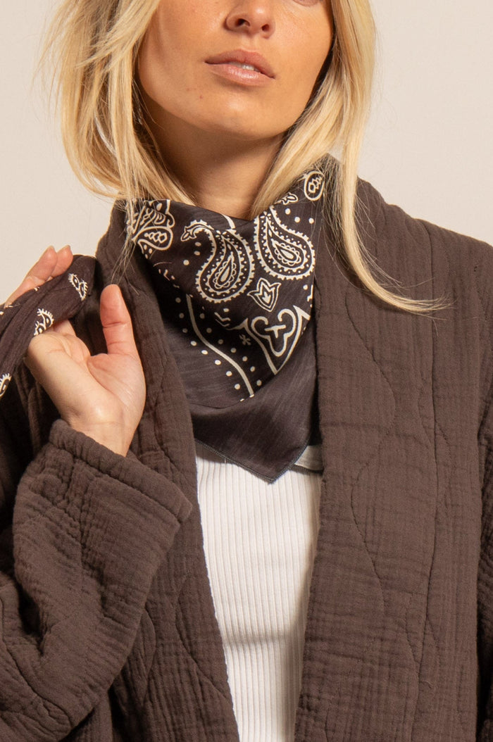 LIGHT VISCOSE SCARF „BANDANA“ CHOCOLAT